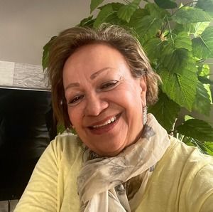 Meet your Posher, Maria